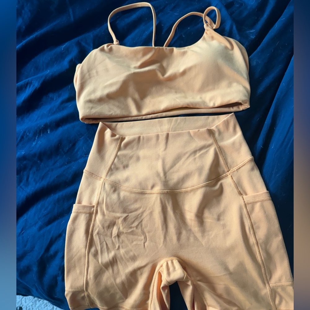 Paragon fit wear workout set (size m)